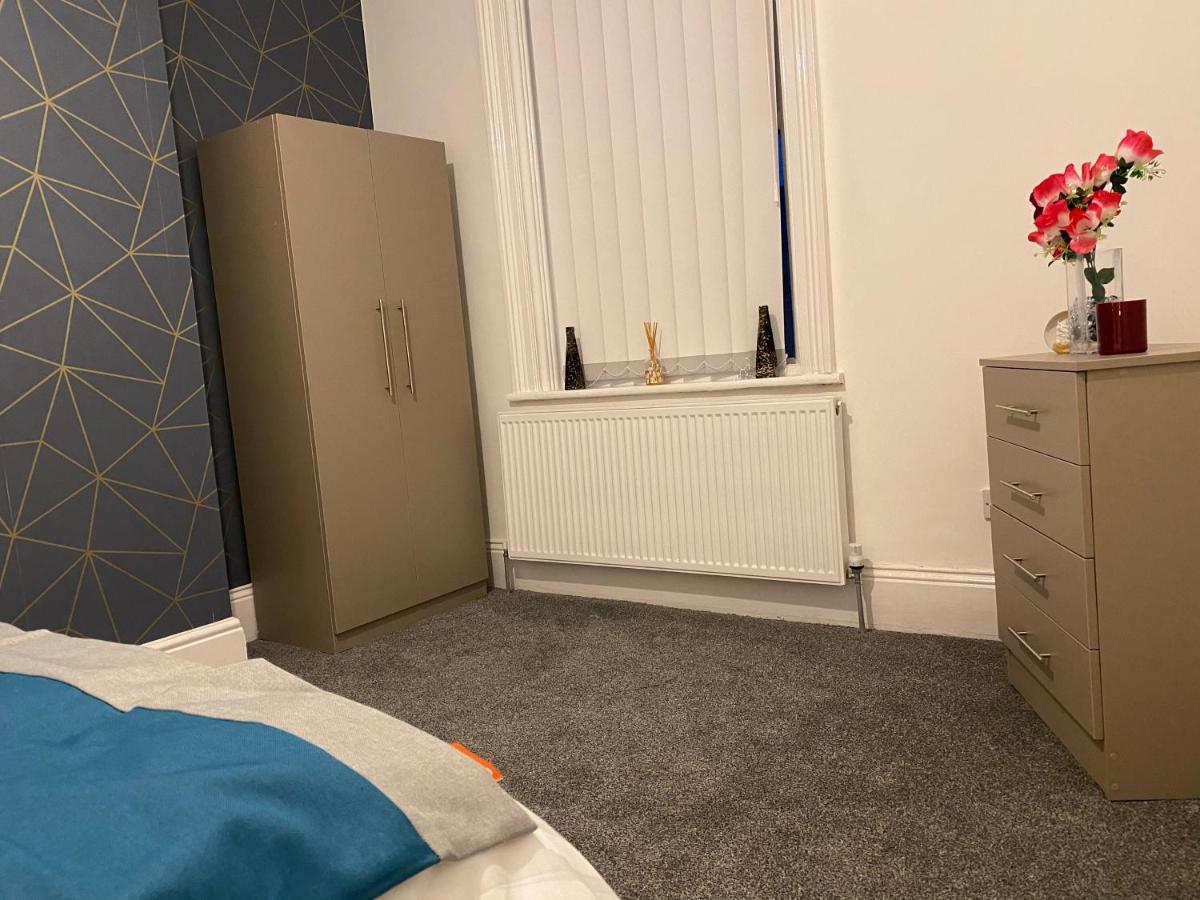 ニューカッスル・アポン・タインHeaton Park Road Professional Letsアパートメント エクステリア 写真